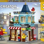 Конструктор LEGO Creator Міська крамниця іграшок (31105)