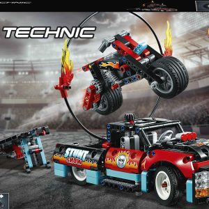 Конструктор LEGO Technic Каскадерська вантажівка й мотоцикл 2 в 1 (42106)