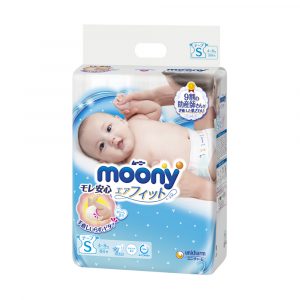 Підгузки Moony, розмір S, 4-8 кг, 84 шт